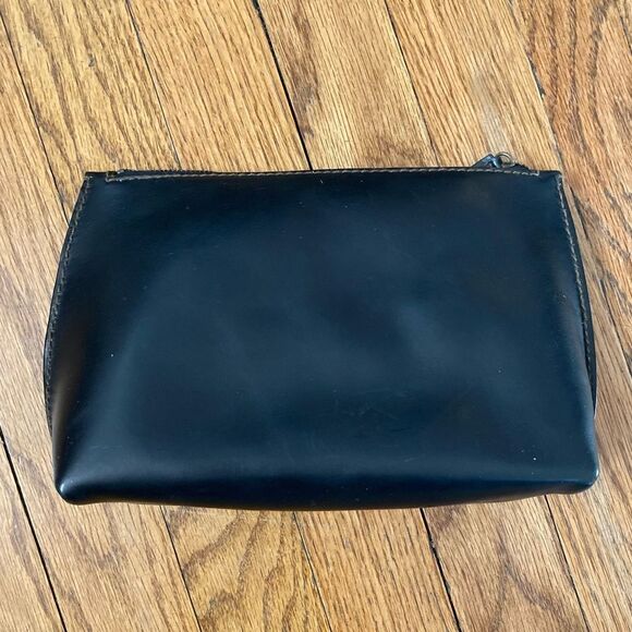 Kenneth Cole Structured Leather Pouch - Picture 7 of 7